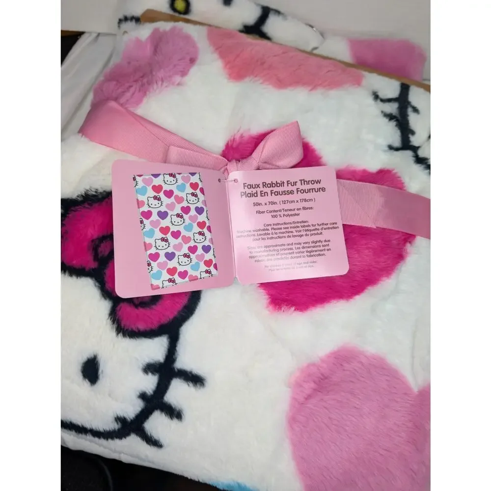 Hello Kitty Candy Hearts Colorful Faux‎ Fur Rabbit Throw Blanket 50in x 70in New